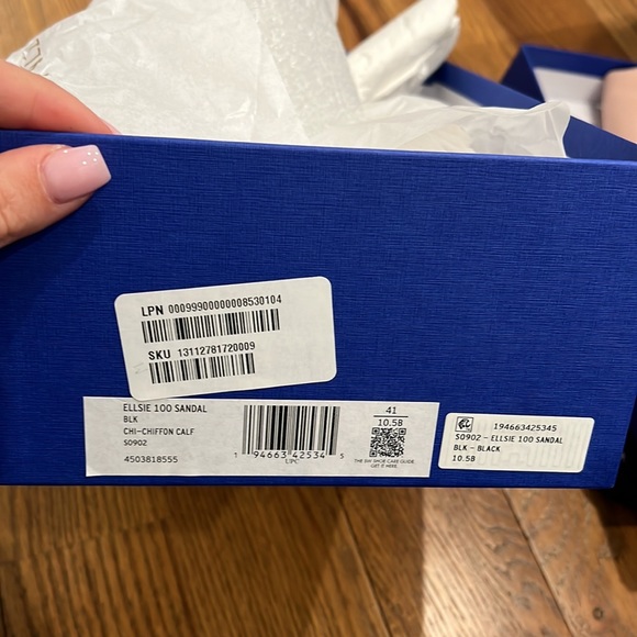 NWT Stuart Weitzman Leather Sandals- Ellsie 100 Black - Picture 3 of 8
